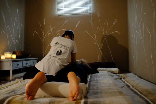 shiatsu8F7AA9B64-04EE-F98F-8244-4044E62998AC.jpg